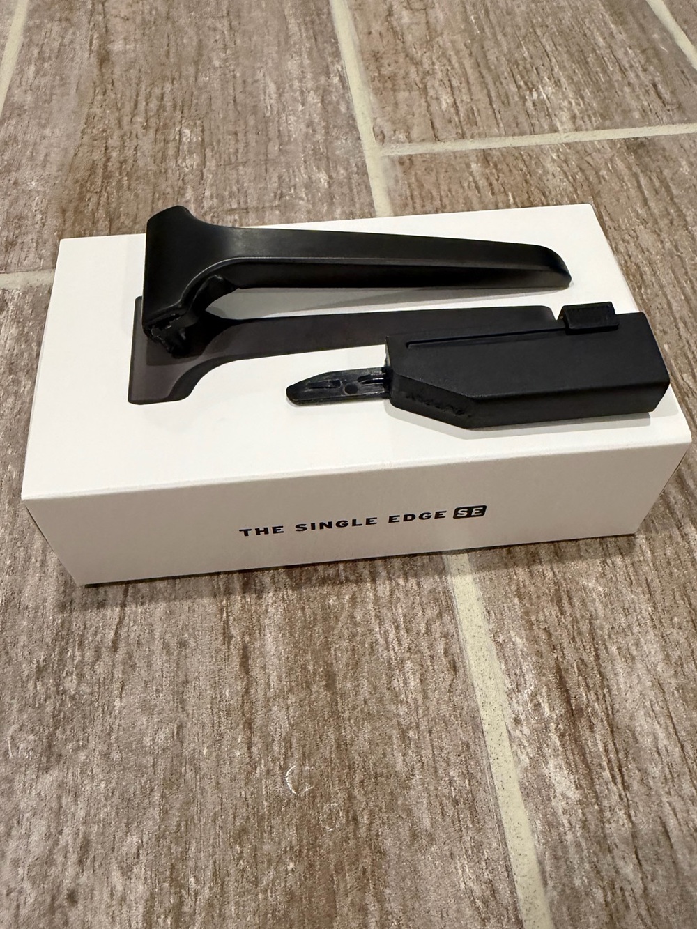SUPPLY THE SINGLE EDGE SE RAZER MATTE BLACK